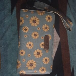 Wrangler Blue and Yellow Sunflower Wristlet Wallet